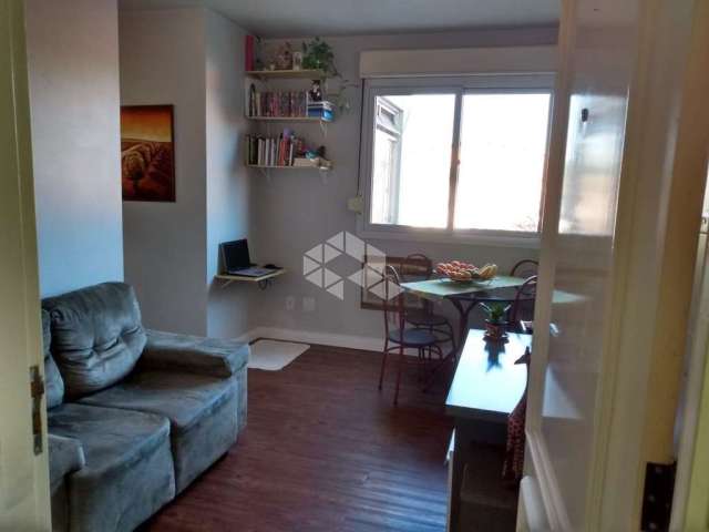 Apartamento 2 Dormitorios no Bairro Humaita,  em Porto Alegre