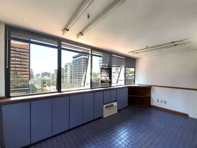 Sala Comercial, reformada, elevador no bairro Mont Serrat, em Porto Alegre