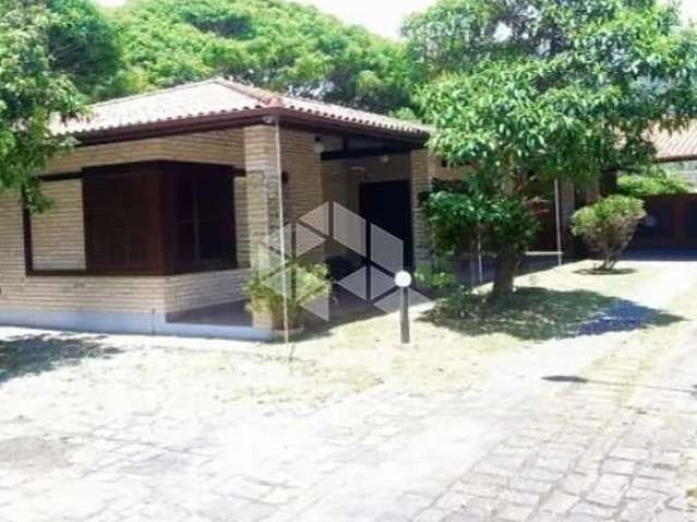 Casa com 4 dormitórios no bairro armação - florianópolis/sc