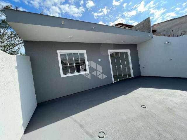 Casa de 2 dormitórios com 65m² de área privativa, Pontas das Canas - Florianópolis / SC.