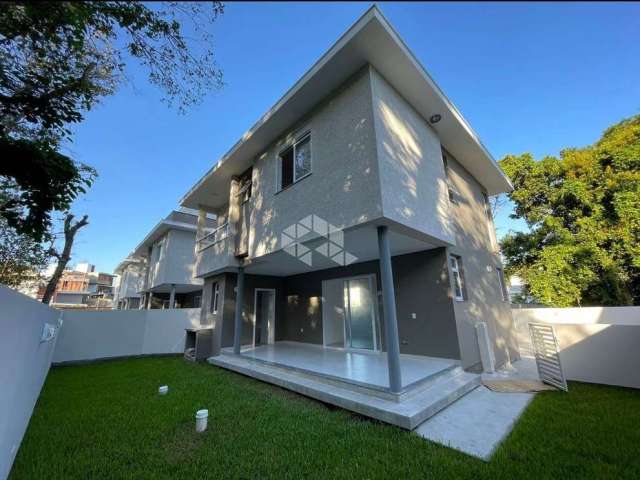 Casa (sobrado) alto padrão em Santo Antônio de Lisboa - Florianópolis