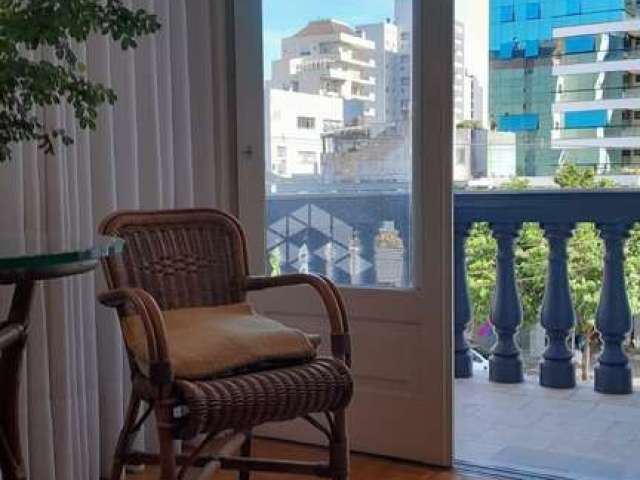 Apartamento 3 dormitórios no centro de caxias do sul