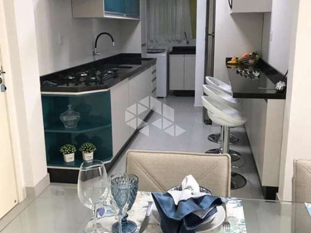 Apartamento 2 Dormitórios sendo 1 Suite - Meia Praia - Itapema