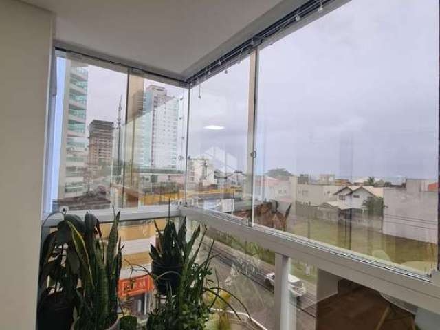 Apartamento frente mar com 116m quadrados finamento mobiliado em Balneário piçarras com 03 dormitórios sendo 01 suíte e 02 vagas de garagem