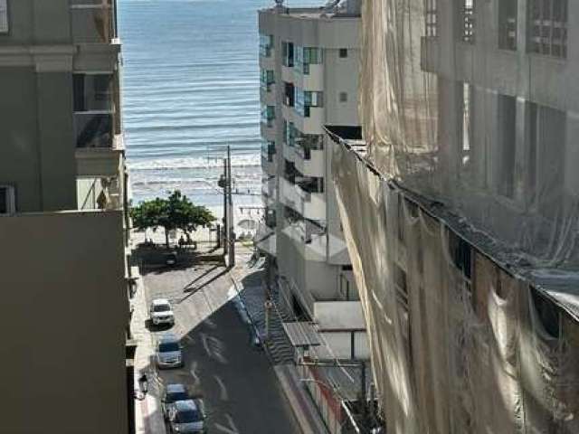 Apartamento com vista mar e 3 suítes