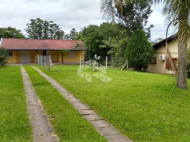 Casa com amplo terreno em Ivoti