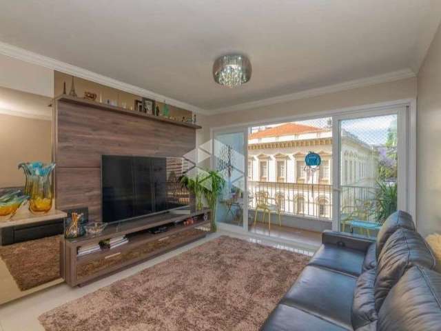 Apartamento com  3 dormitórios,3 banheiros e garagem