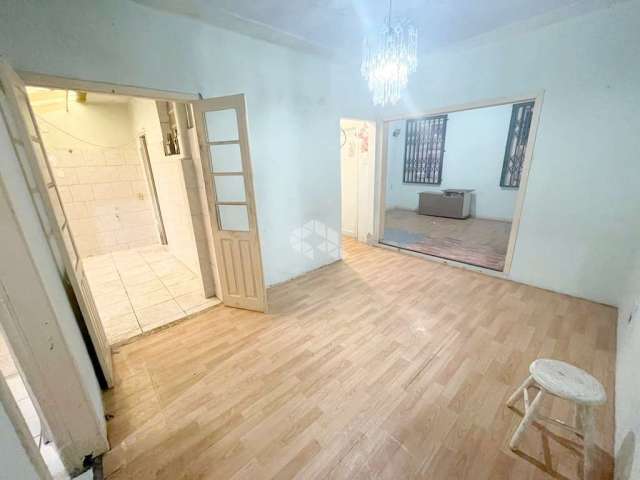 Apartamento de 1 Dormitorio Facilmente Transformado em 2 se Desejar, unidade com Patio