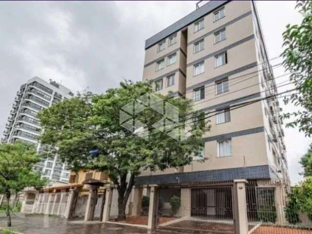 Apartamento com 1 quarto e 27m² à venda em Jardim Botânico, Porto Alegre.