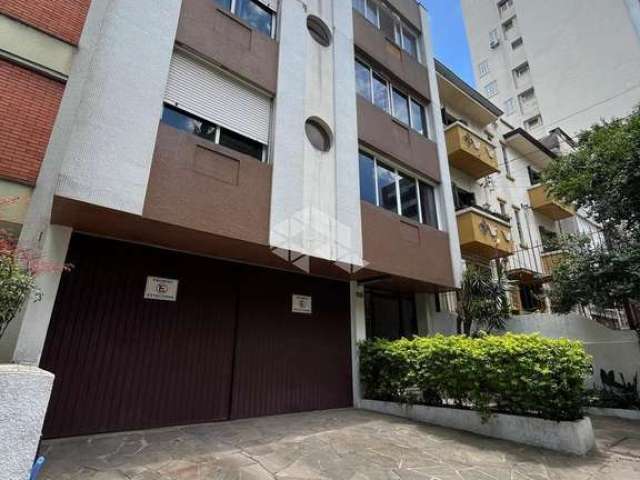 Apartamento de 2 dorrmitórios com vaga de garagem no Bom Fim