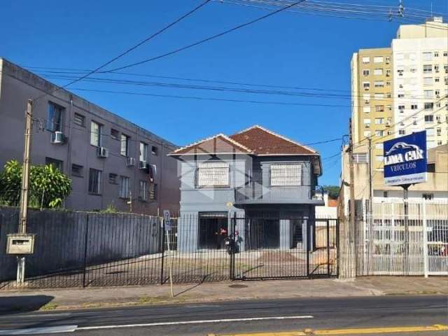 Casa  5 dormitórios, comercial ou residencial no bairro Azenha