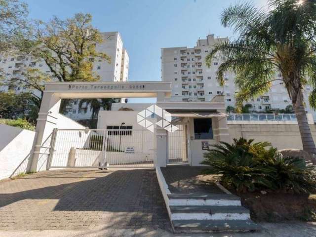 Apartamento de 02 dormitorios com suíte e vaga de garagem no bairro teresópolis