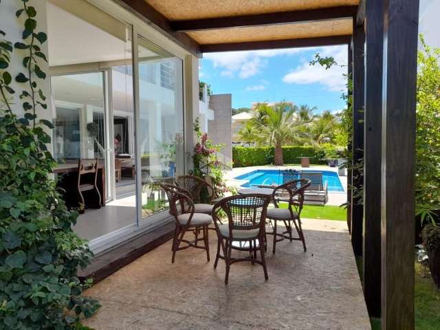 Excelente casa à venda em Jurerê Internacional, com 4 quartos e 550m²