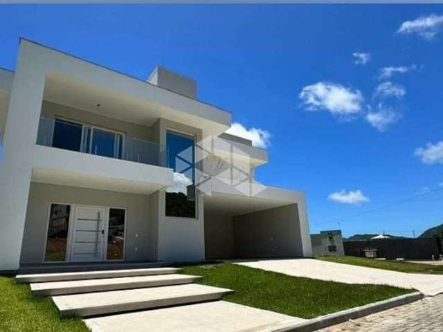 Casa em Condomínio no Jardim Ingleses - Pronto para morar - CASA EM CONDOMÍNIO COM 4 DORMITÓRIOS SENDO 3 SUÍTES, PRAIA DOS INGLESES, FLORIANÓPOLIS/SC