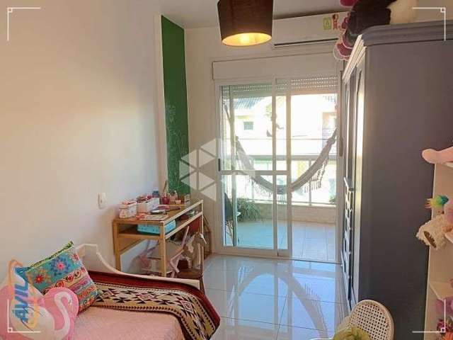 Apartamento bem localizado na lagoa com 3 quartos (1 suíte)