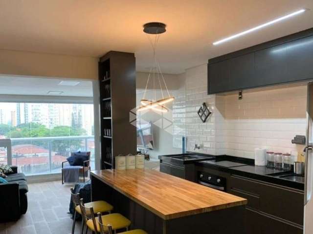 Apartamento a venda 70m² com 2 Dormitórios, Varanda Gourmet e 2 vagas - Campo Belo;