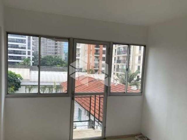 Apartamento à venda de 41m² com 1 dormitório e 1 vaga na Vila Olímpia, próximo de vias de acesso