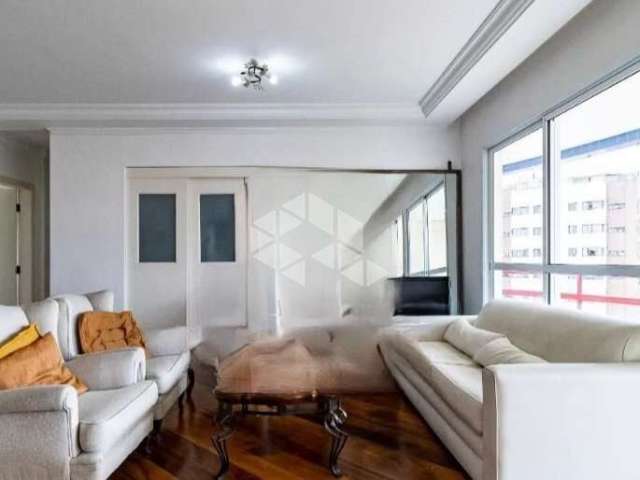 Apartamento no Condomínio Mistral na Vila Mascote com 154m²  3 suítes 3 banheiros 3 vagas