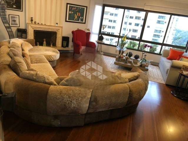 Apartamento à venda 330m² 4 dormitórios, 4  suítes 4 vagas no Morumbi