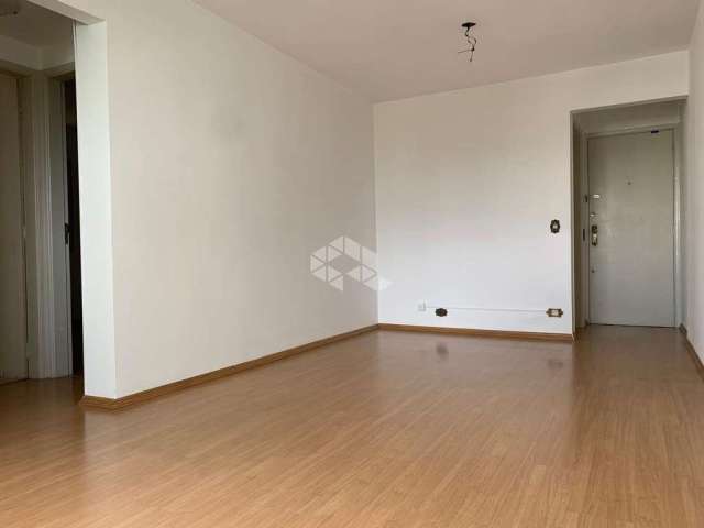 Apartamento à venda  de 72m² ,com 2 dormitórios 2 bainheiro  1 vaga localizado no Bairro da Saúde.