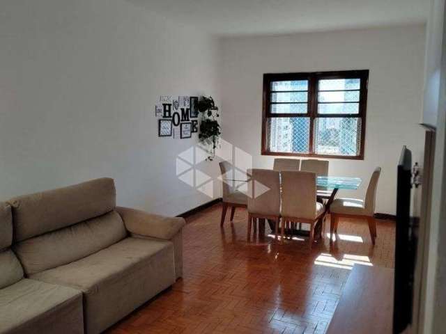 Apartamento Lindo Amplo, e arejado na Região da Bela Vista