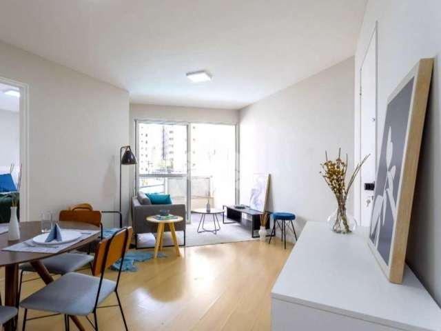 Apartamento a venda na Vila Madalena com 56m² A.U., 2 dorms., 1 suíte, 1 vaga - Reformado