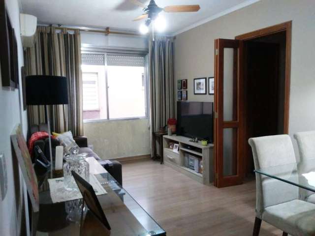 Apartamento 02 dormitórios, semi-mobiliado, à venda no bairro passo d'areia