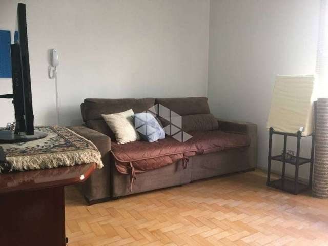 Apartamento de 3 dorm/quartos na madianeira divisa menino deus