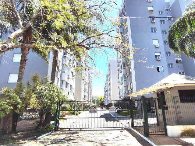 Apartamento 2 dormitórios uma vaga, no bairro Cristal