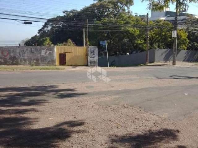 Terreno  medindo 39  frente por 35 de fundos na rua Silveiro