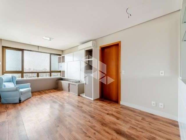 Apartamento em Petrópolis com 2 dormitórios e 2 vagas