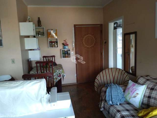 Apartamento 1 dormitório na Av. do Forte