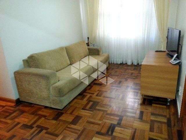 Apartamento com 3 dormitórios e uma vaga de garagem