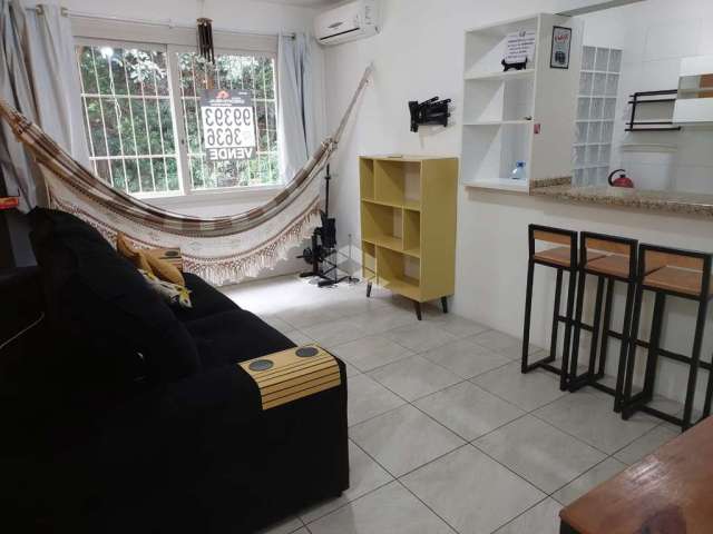 Apartamento mobiliado, 61m2, 1 dormitório e vaga  no Menino Deus