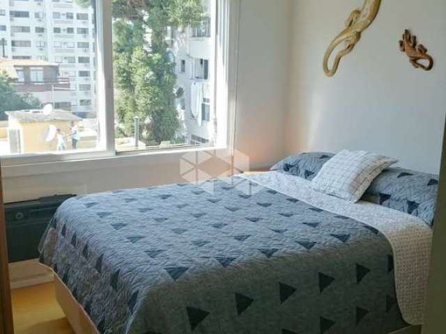 Apartamento com 3 quartos à venda na Rua Tito Lívio Zambecari, 226, Mont Serrat, Porto Alegre, 70 m2 por R$ 332.500