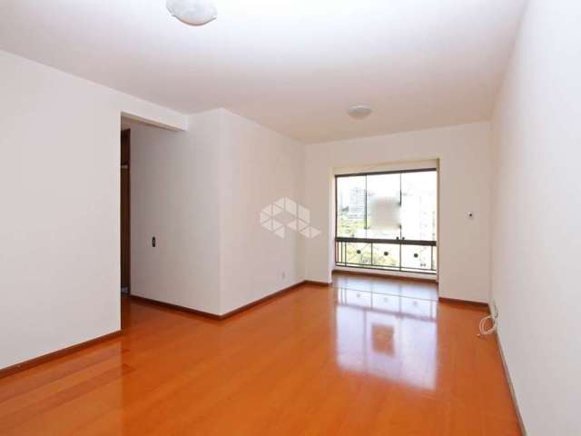 Apartamento Frente Iguatemi com 03 dormitórios