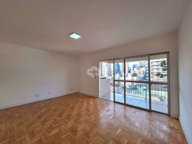 Apartamento 2 dormitório,sacada,elevador,box,Centro,Novo Hamburgo. Aceita financiamento FGTS!