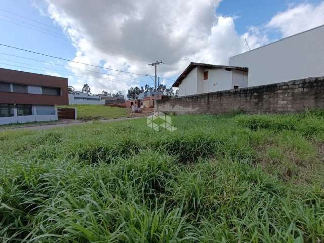 Terreno de esquina de 379 metros quadrados em ótima localização próximo a prefeitura de Novo Hamburgo. Aceita Financiamento.