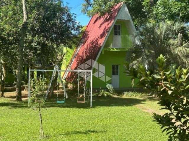 Linda chácara na Lomba Grande com cabana, açude ,piscina e muito natureza!