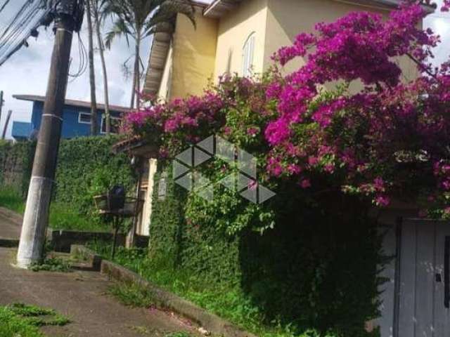 Casa de rua à venda, no km 30, da Raposo Tavares em Cotia - Sp