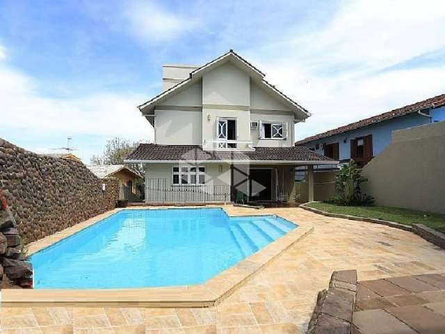 Casa 4 dormitórios, piscina no Bairro  Primavera em Novo Hamburgo