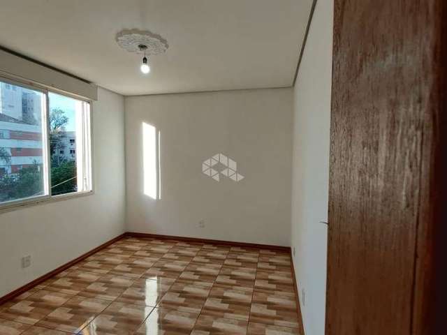 Apartamento 2 quartos, sendo 1 suíte no Bairro Menino Deus