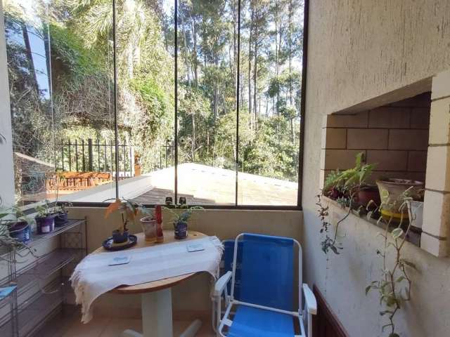 Excelente apartamento semi mobiliado em Nova Petrópolis!