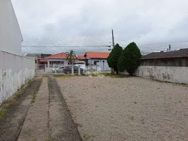 Casa no bairro Rio Grande, Palhoça, 2 dormitórios/quartos, terreno 365m2.