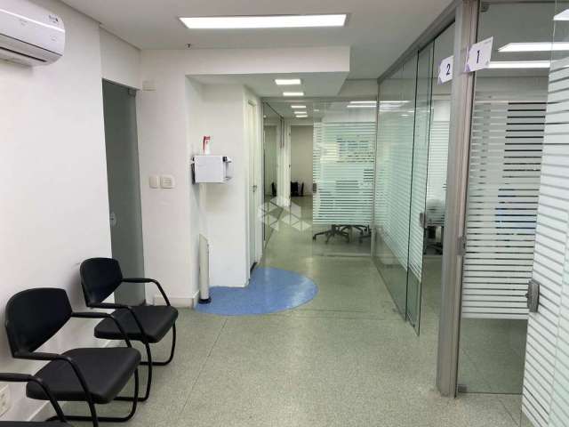 Sala Comercial na Vila Buarque-Sta Cecília (2 unificadas, 60m² cd) com total de 120m², copa, 2vagas.