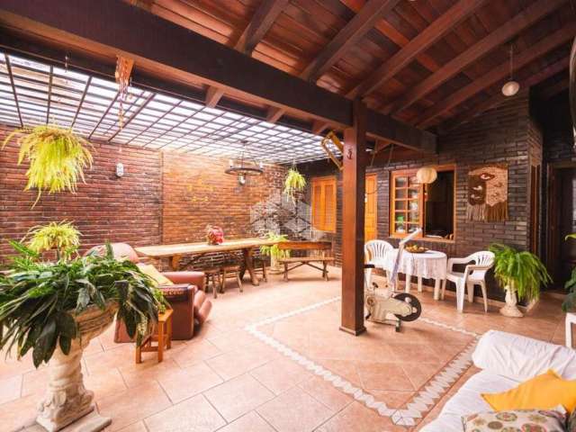 Casa/sobrado  na  Vila Assunção com 5 dormitórios