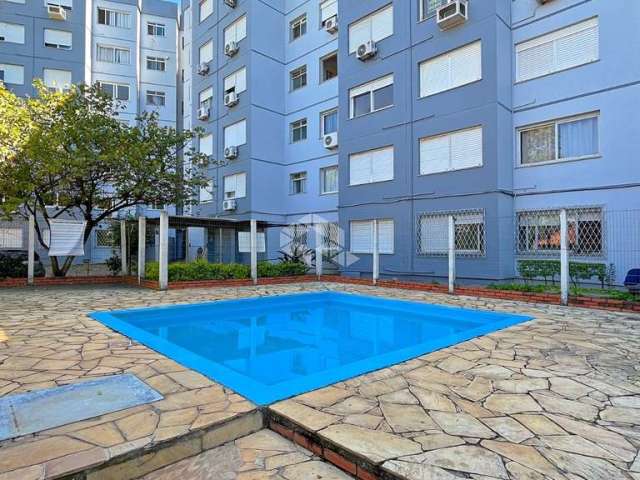 Apartamento de 2 quartos, piscina e elevador na Cavalhada ao lado colégio Santa Teresa