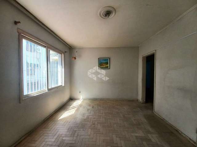 Excelente apartamento de 3 dormitórios, 2 banheiros próximo a Rótula do Papa