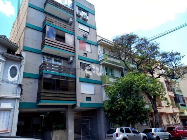 Apartamento desocupado à venda no Centro Histórico