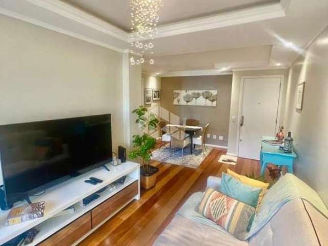 Apartamento de 01 dormitório, decorado na  Vila Cachoeirinha